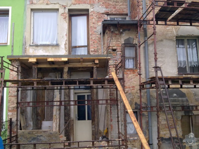 Rekonstrukce balkonu a fasády: 07012010047