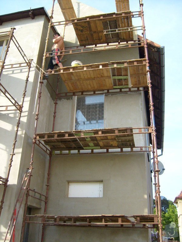 Rekonstrukce balkonu a fasády: S6301732