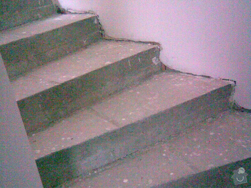 Koberec na schodiště: schody_pred...