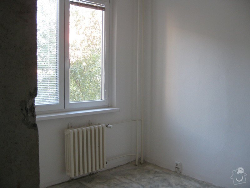 Rekonstrukce bytu - podlah (stěrkování a položení PVC 22m2 a plovoucí podlahy 30m2a koberce 20m2) a dveří (troje posuvné dveře z toho jedny do pouzdra): fotky_mamca_183