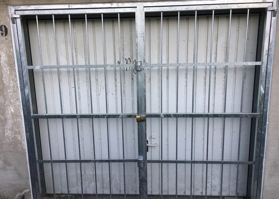 Mříže na garážová vrata