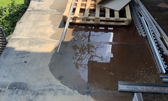 Realizace podlahy a odvodu dešťovky na terase - stav před realizací