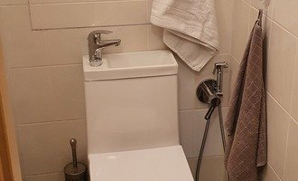 Renovace toalety - instalace nové wc mísy a bidetove spršky