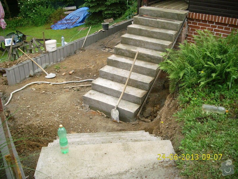 Oprava venkovního schodiště: IMG_0017_2_