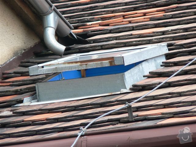Výškové práce - oprava střechy: P1110348