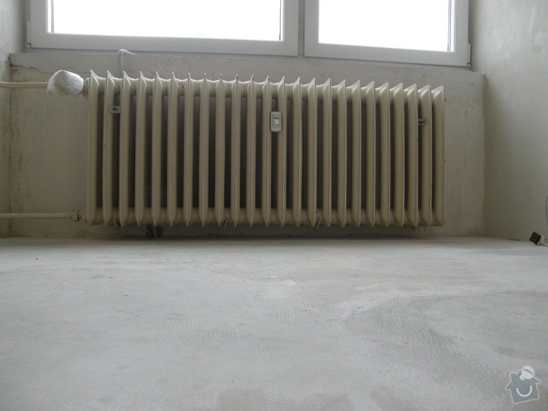 Demontáž 2 ks litinových radiátorů včetně likvidace, : P8200207