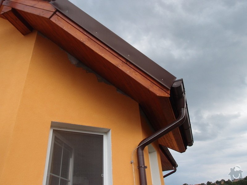 Podbití střechy: P8123203
