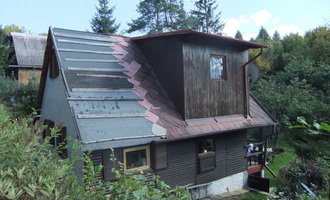 Položení nové plechové střechy - stav před realizací