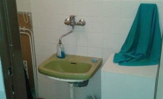 Rekonstrukce koupely+ toalety - stav před realizací