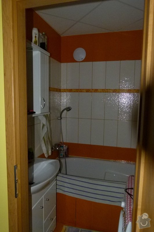 Rekonstrukce byt jádra (koupelna, kuchyň, WC): P1040688