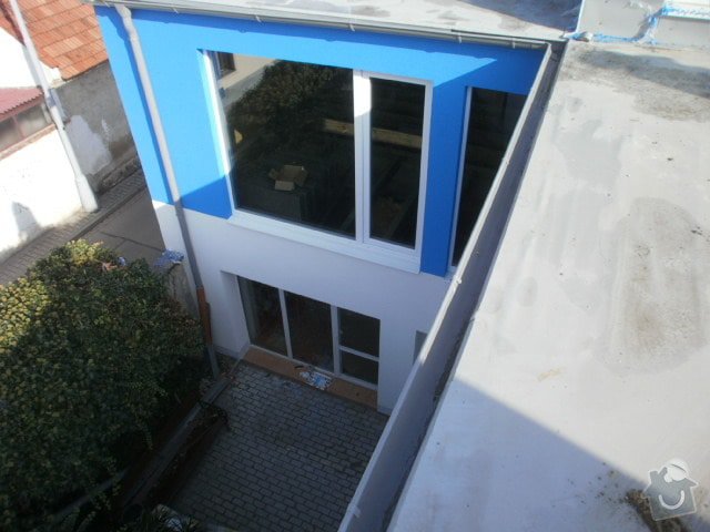 Zateplení fasády cca 250 m2: P9221519