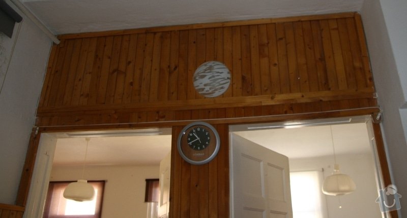 Odstranění dřevěného obložení ze zdi v kuchyni a výmalba.: kuchyn_oblozeniweb