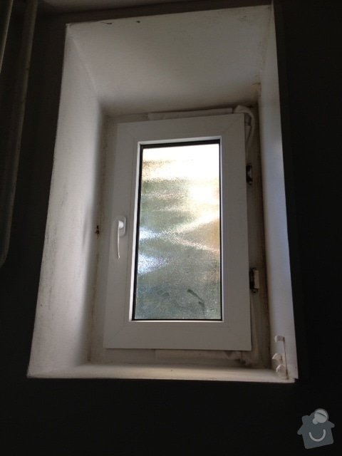 Oprava pantu plastového okna: okno1