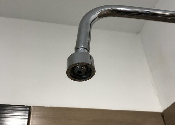 Oprava sprchového systému