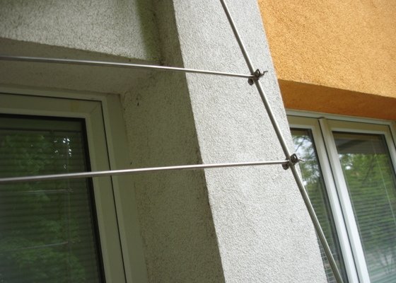 Zhotovení a montáž tyčí - sušáků na balkon