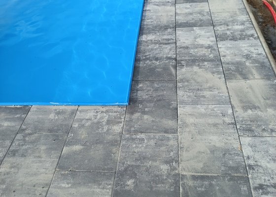 Realizace dlažby Lugano II. Marmo ( terasa + bazén)