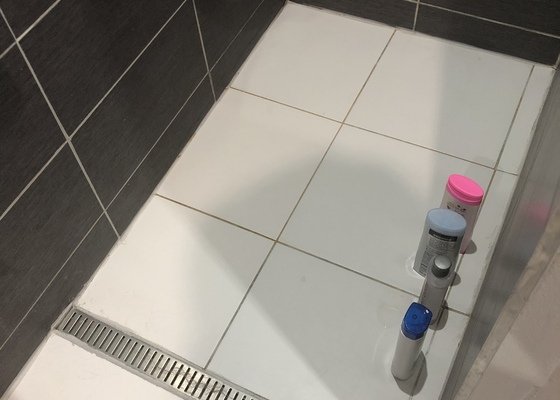 Oprava podlahy sprchového koutu