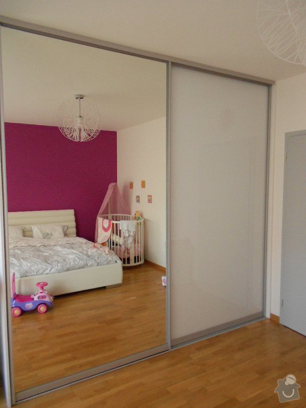 Zařízení nového bytu, vestavná skříň, obývací stěna, koupelnový nábytek: DSCN1027