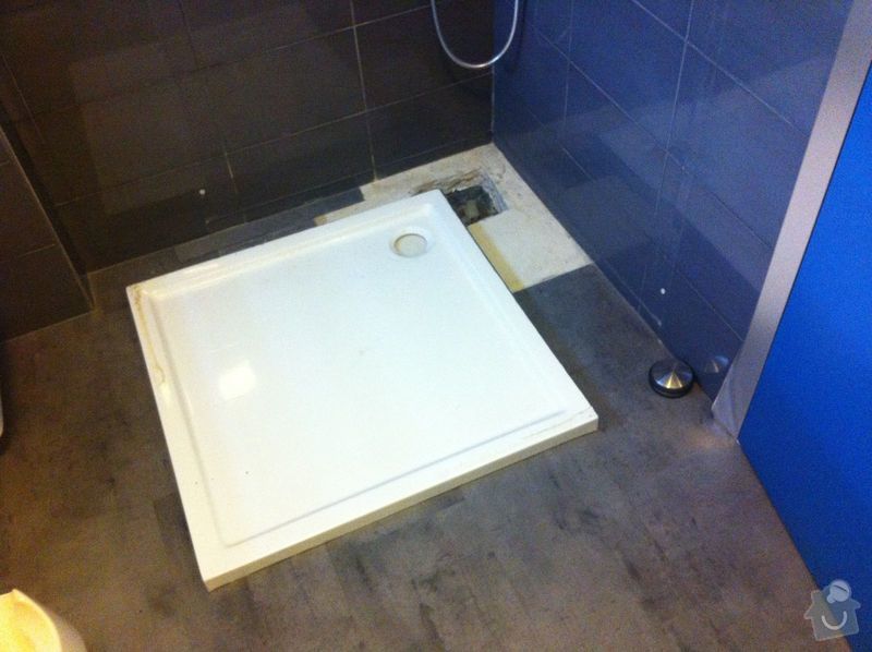 Instalatérské práce, sprchový kout 2x, vana 1x, opravy a nové instalce: SprchKout-koupelna-3