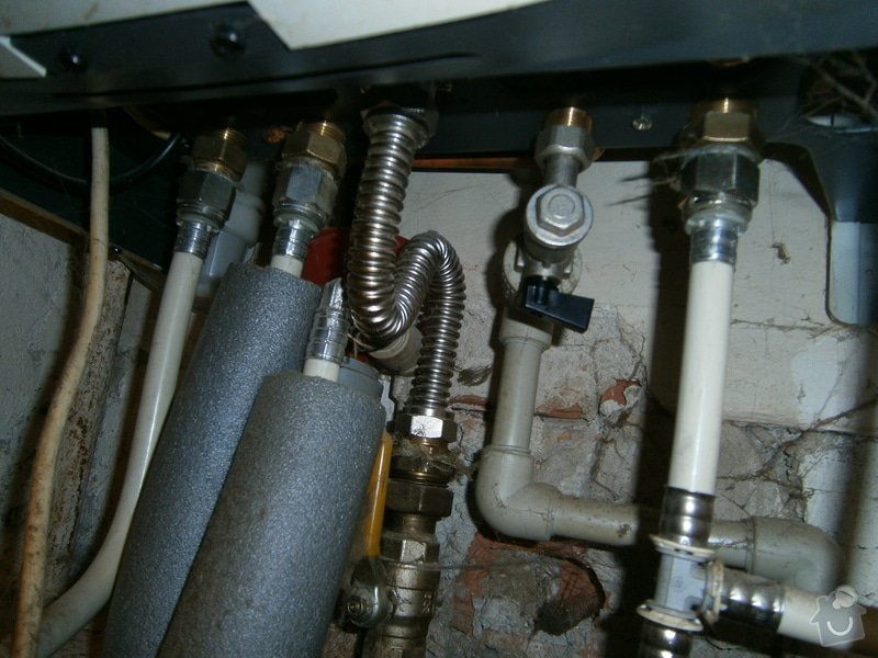 Oprava kondenzačního plynového kotle: P2090081