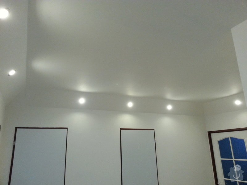 Stěrky stěn/kastlík s osvětlením: 20140228_163302