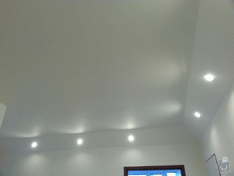 Stěrky stěn/kastlík s osvětlením: 20140228_163248