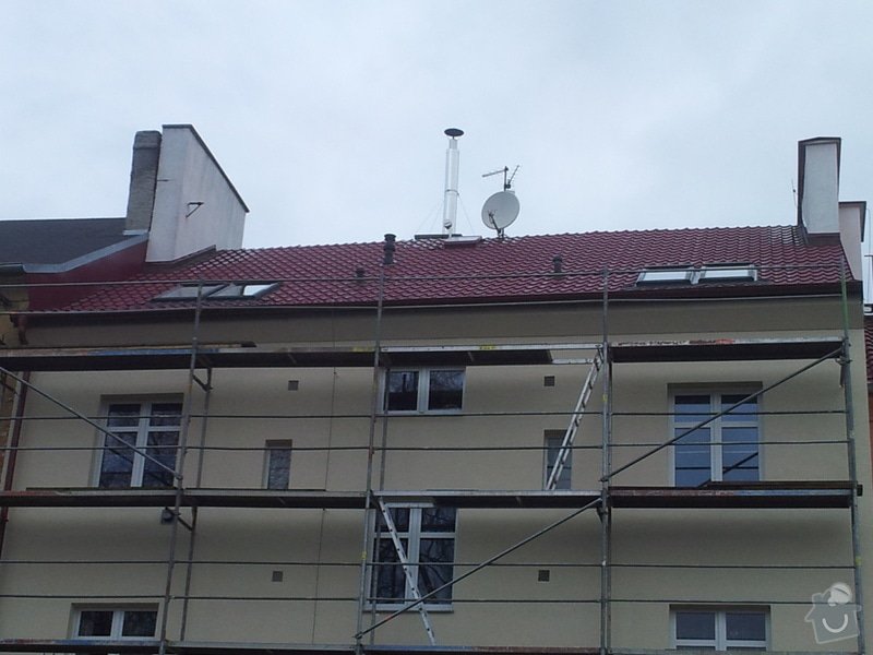 Rekontstrukce střechy: 20130411_073450