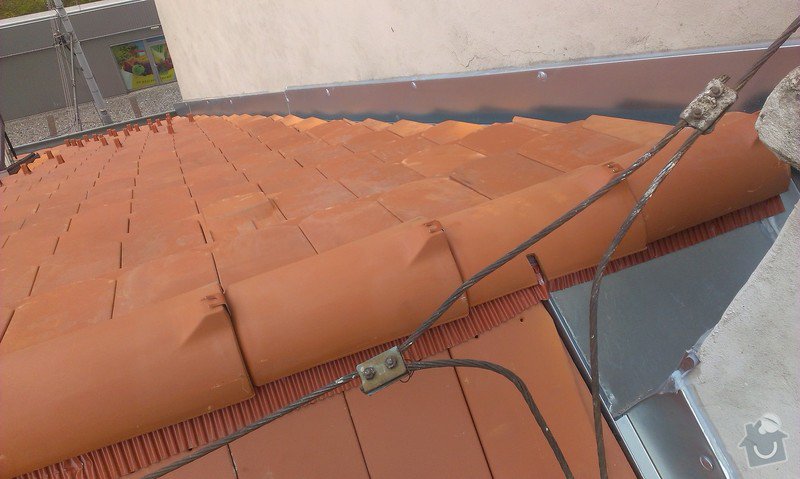 Kompletní rekonstrukce střechy činžovního domu: IMAG0118