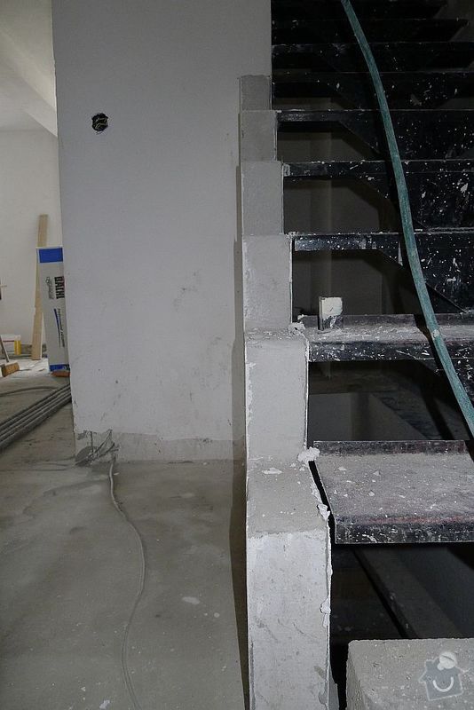 Vybavení interiéru RD - podlahy, dveře, schody: schody_004
