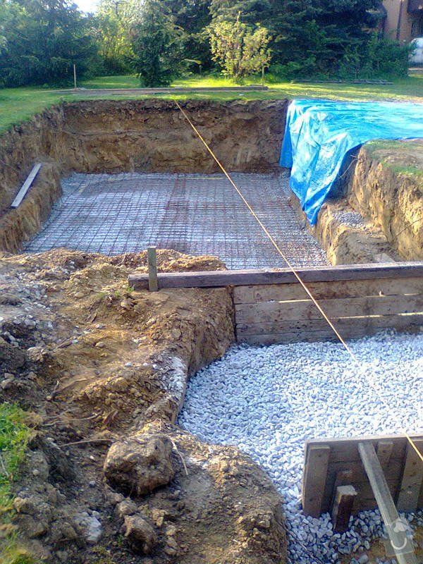 Zhotovení betonové desky pod bazén: Fotografie0047