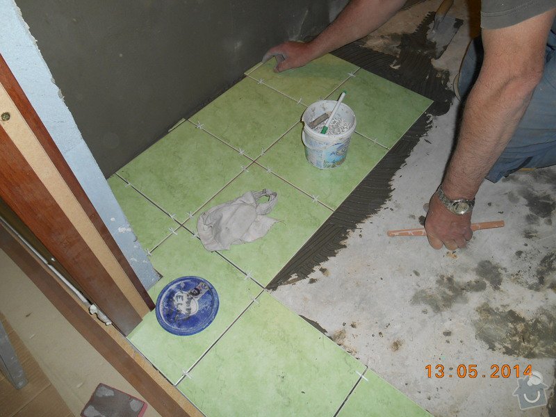 Položení dlažby a obkladu - malé wc: foto_025