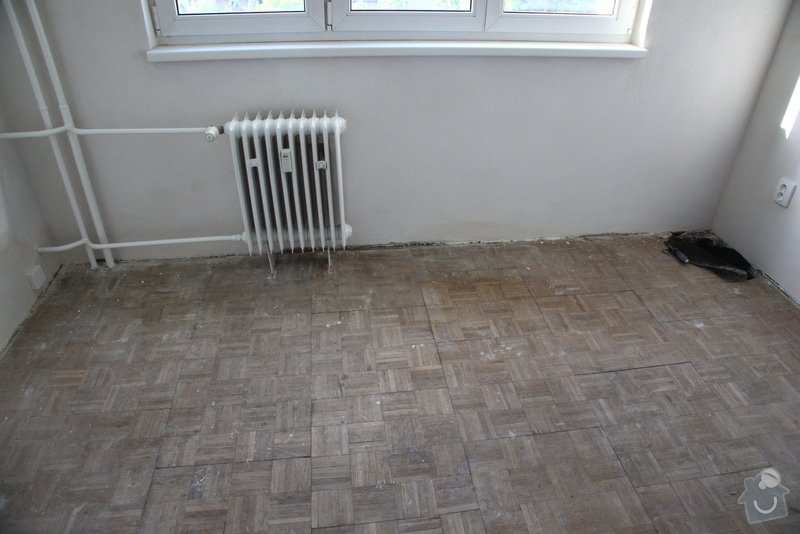 Výměná staré podlahy (skládané parkety) za plovoucí podlahu: IMG_2360