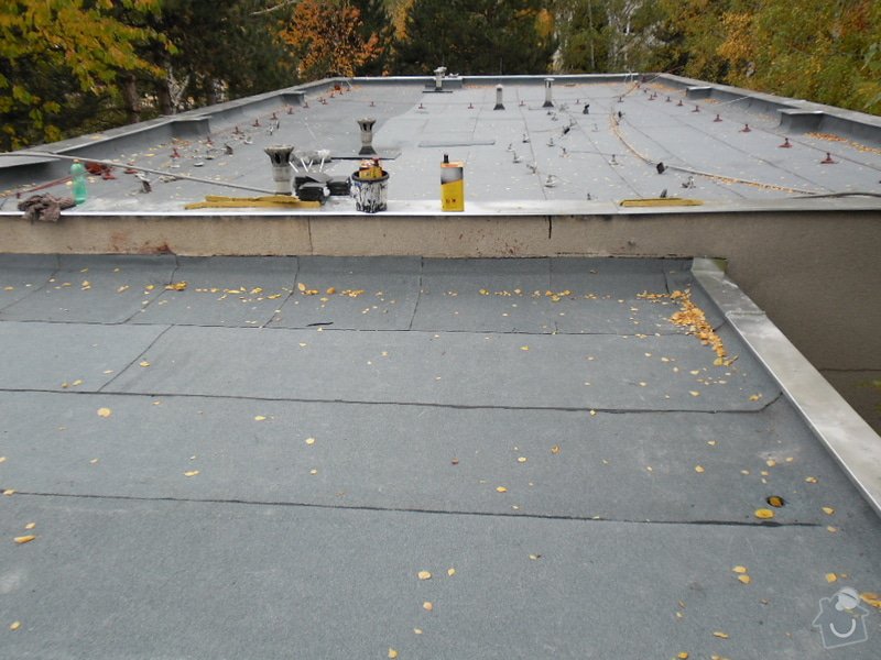 Oprava střechy pergoly.: SAM_0551