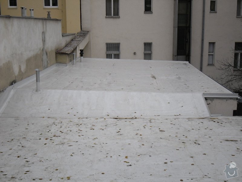 Oprava střechy pergoly.: SAM_0596