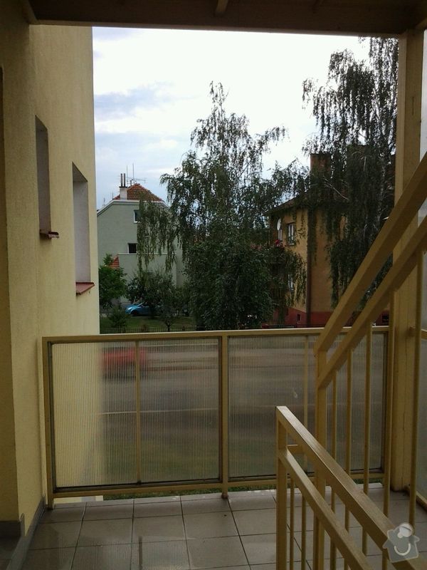 Zasklení schodiště - balkonové lodžie: 20140711_170720_resized