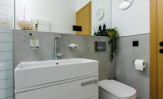 Realizace koupelny a realizace vestavných skříní v RD