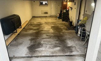 Podlaha v garáži - stav před realizací