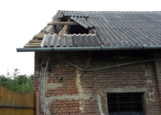Poptávka opravy eternitové střechy