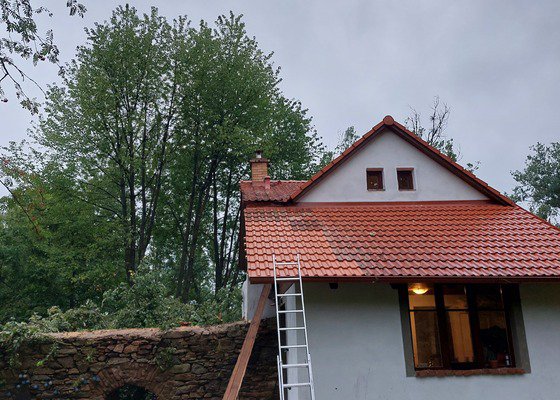 Rychlá oprava střechy