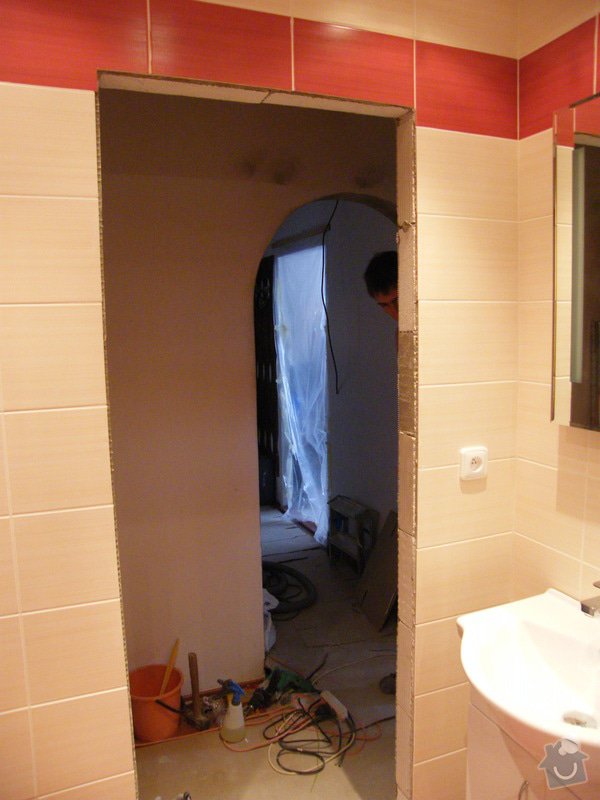 Rekonstrukce koupelny a WC: 015