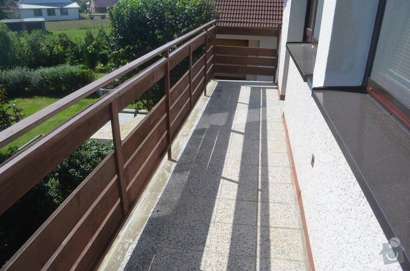 Kompletní opravu balkónu, štítu a související práce: Mzany_balkon_1