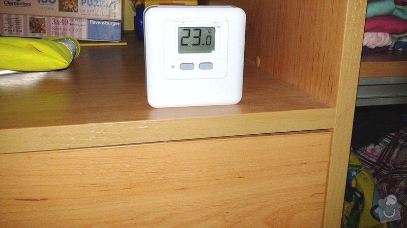 Nastavení a seřízení systému topení v domě: termostat_patro