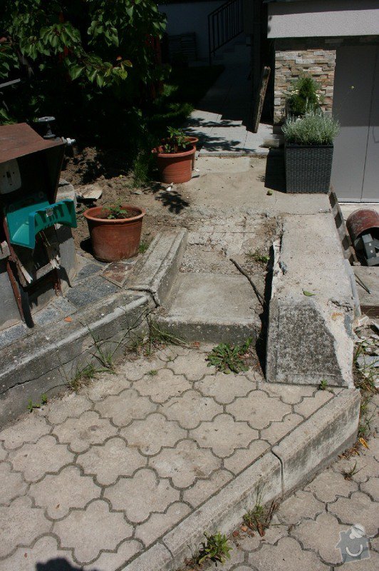 Úprava/rekonstrukce venkovních betonových schodů + pokládka dlažby: Canon_12.5.14_007
