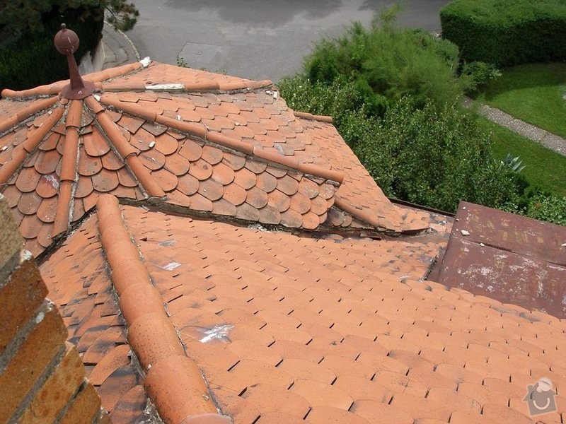 Oprava střechy: P8151758
