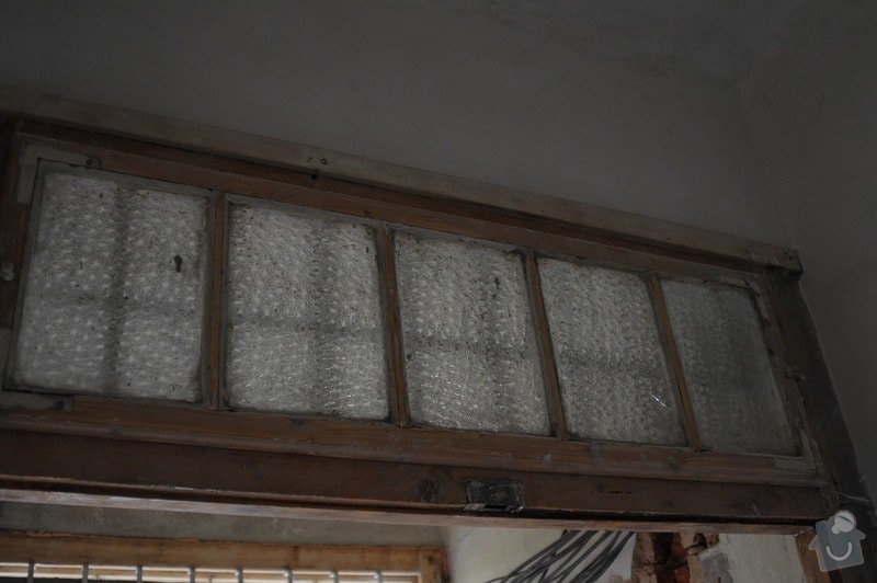 Renovace špaletových oken, vložení izolačních skel: 05