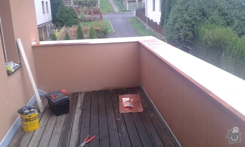 Oprava atiky - oplechování balkonové zdi: 20141121_094321
