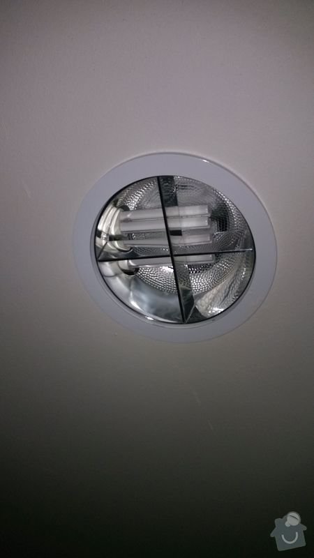 Změna osvětlení v bytovém domě na pohybová čidla: Svetlo11