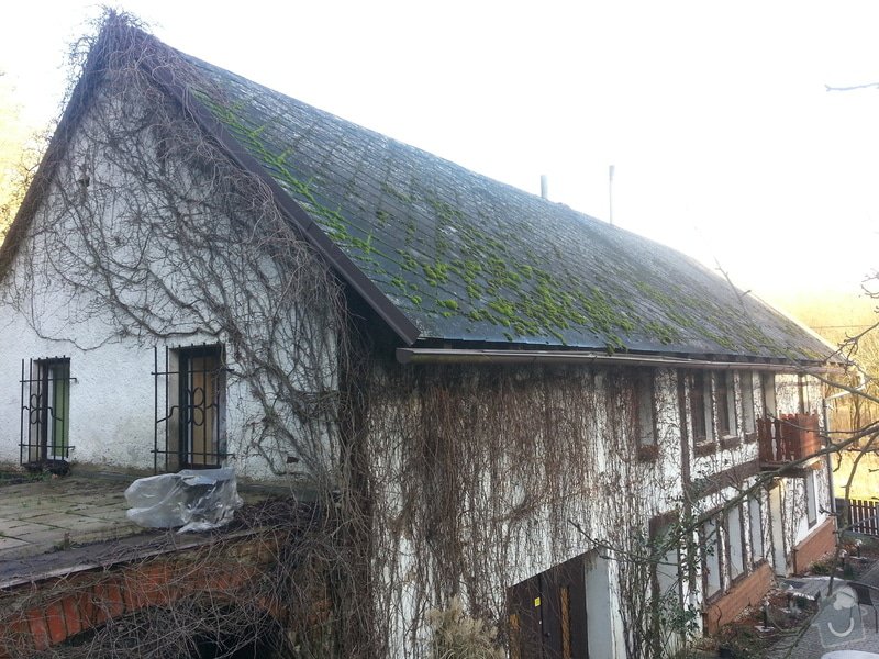 Renovace eternitové střechy - vyčištění a nátěr: 20150110_135137