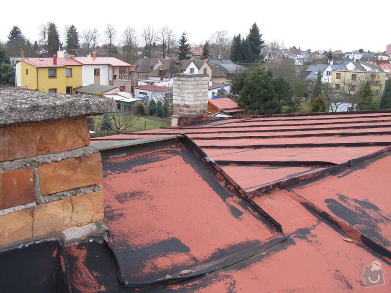 Natření střechy rodinného domu: P2052007
