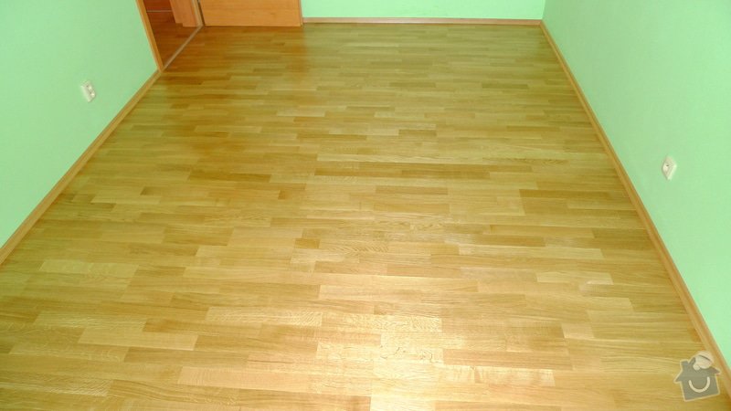 Pokládka dřevěné podlahy Barlinek 94 m2.: P1040887